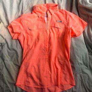 Columbia Omni shield button up hiking shirt